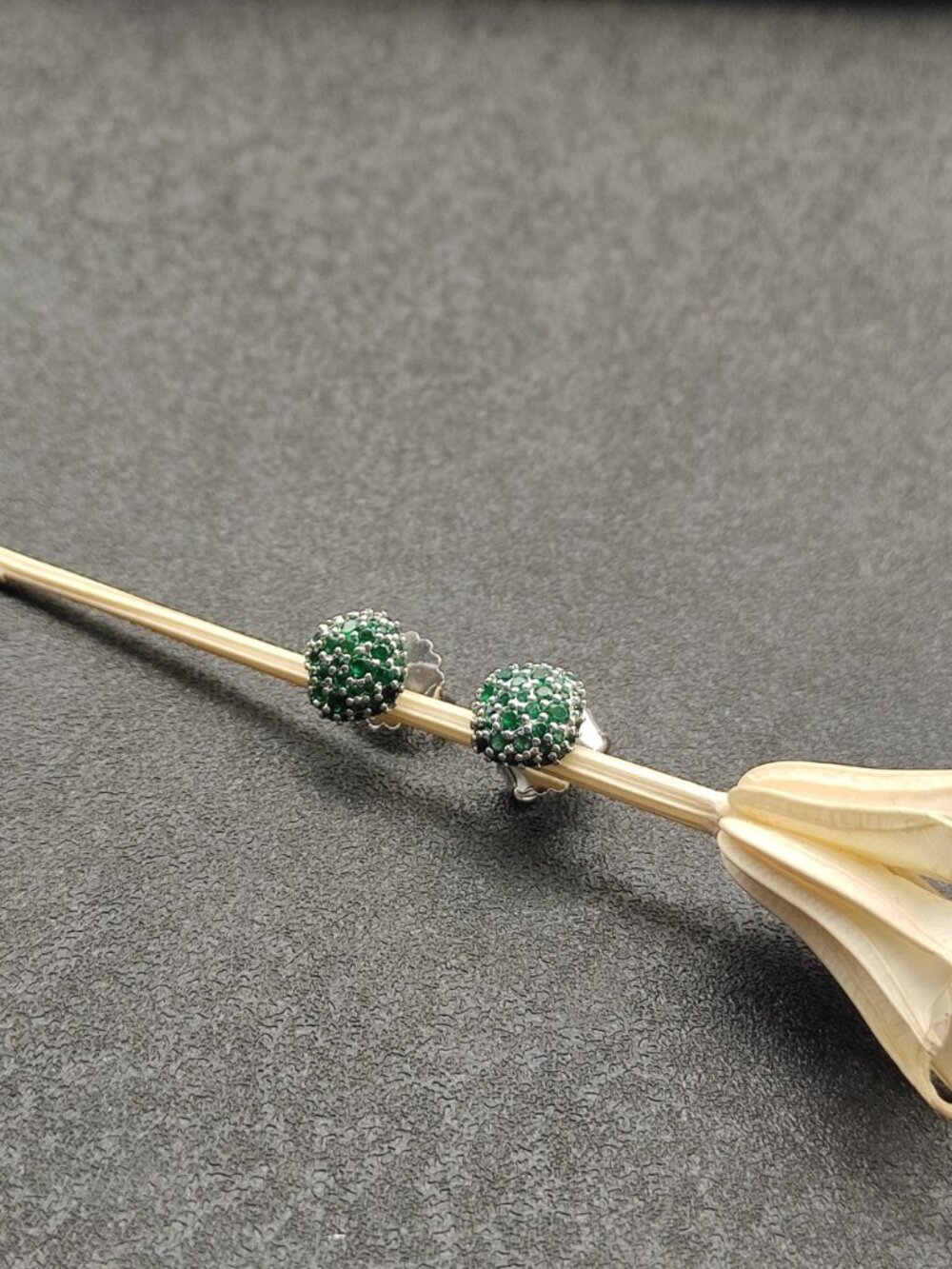 David Yurman earrings - Picture 4 of 8